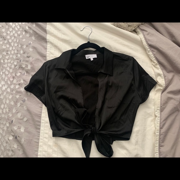 Tie Front Crop Top in Black - Picture 2 of 2